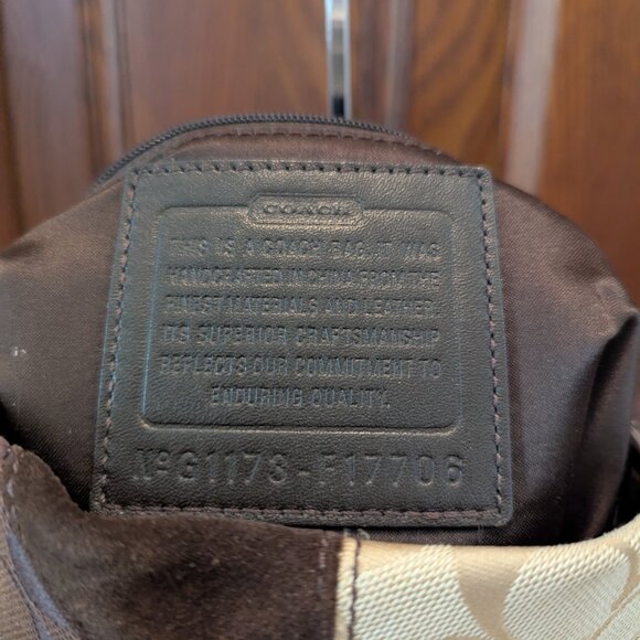 Coach Y2K Chevron Suede Patchwork bag F17706 - Picture 10 of 11